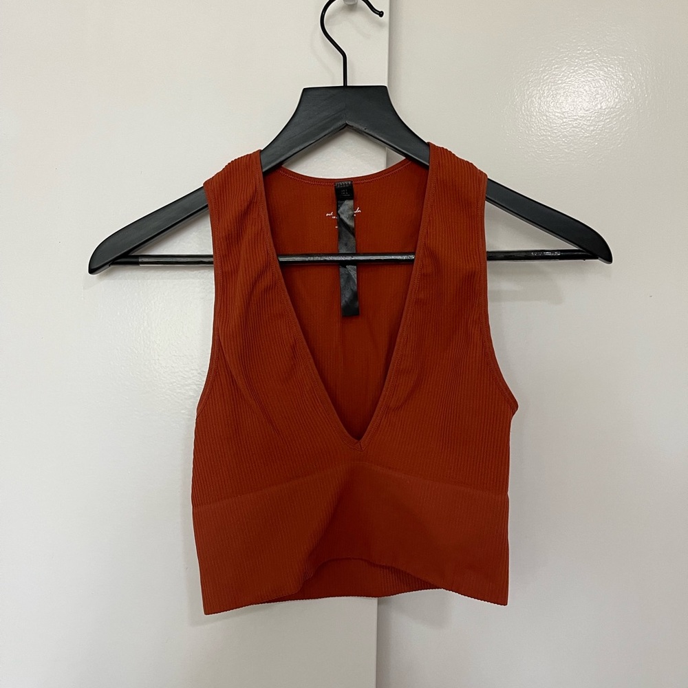 UO ribbed V neck tank